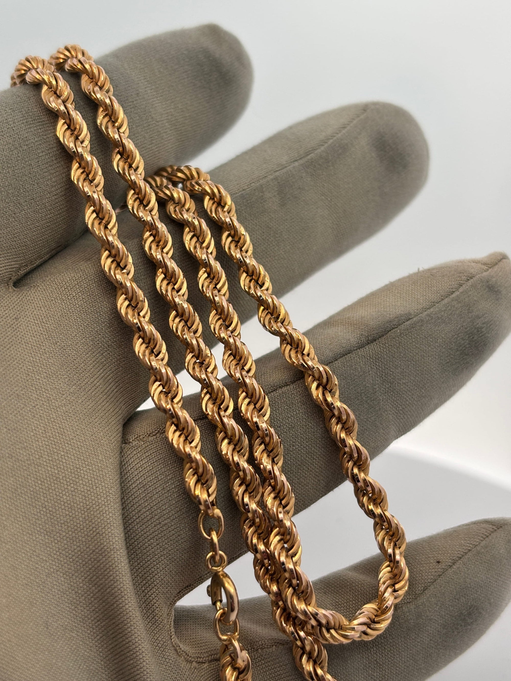 Bijoux Liquidation | Remise à Neuf 4.2mm Torsade Semi-Solid