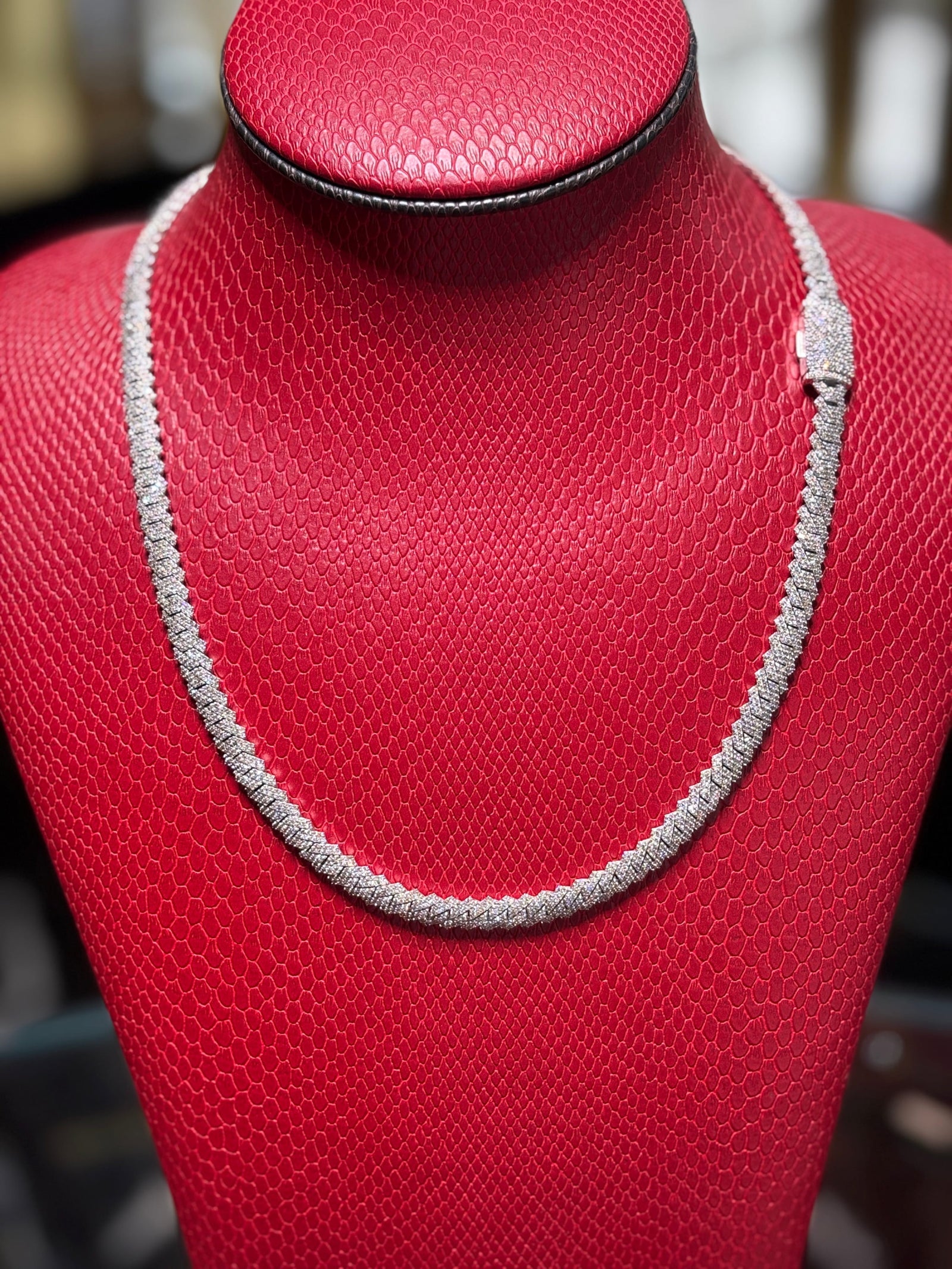6.8mm cuban prong diamant