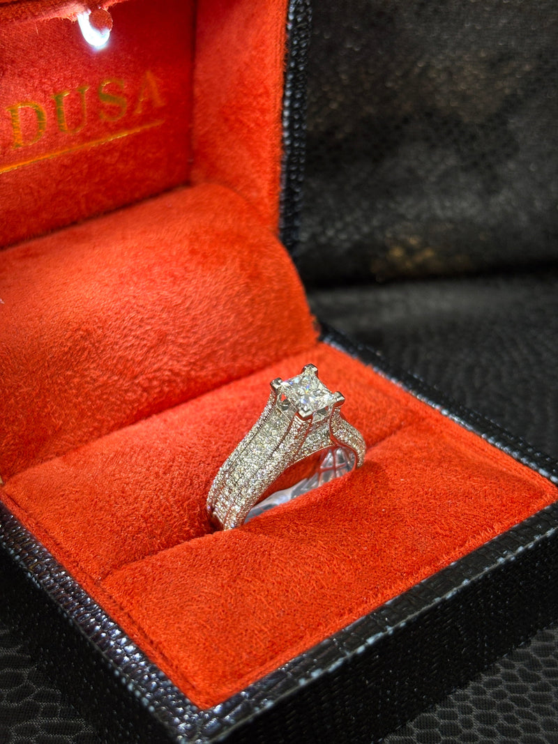 Bijoux Liquidation | Neuf Bague Princess Cut (CBE10)