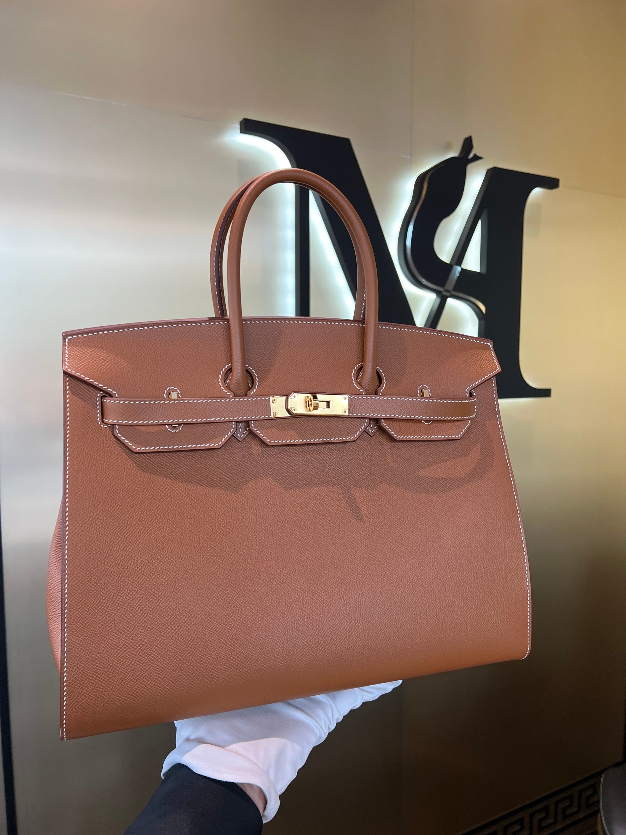Roseberys London  Hermès Gold Epsom leather Birkin 35 handbag