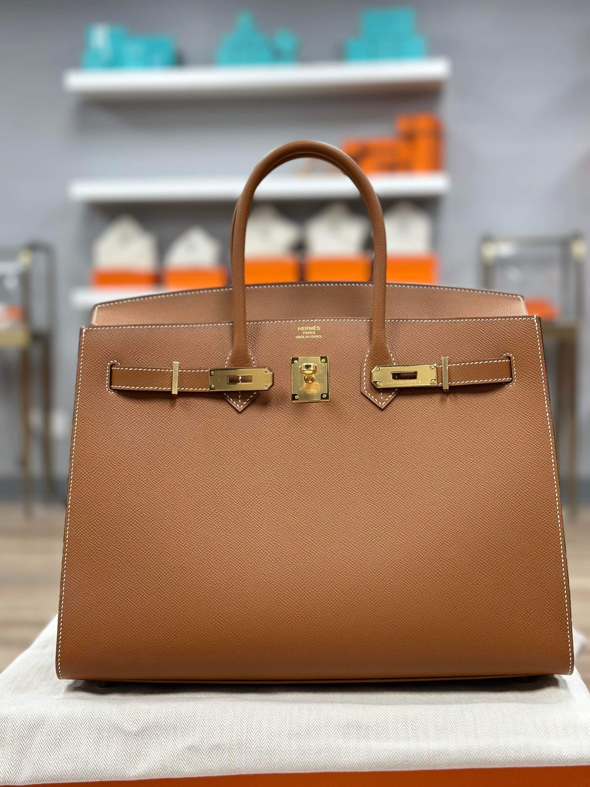 Hermès | Birkin 35 Gold Epsom Gold Hardware - BRAND NEW Handbags