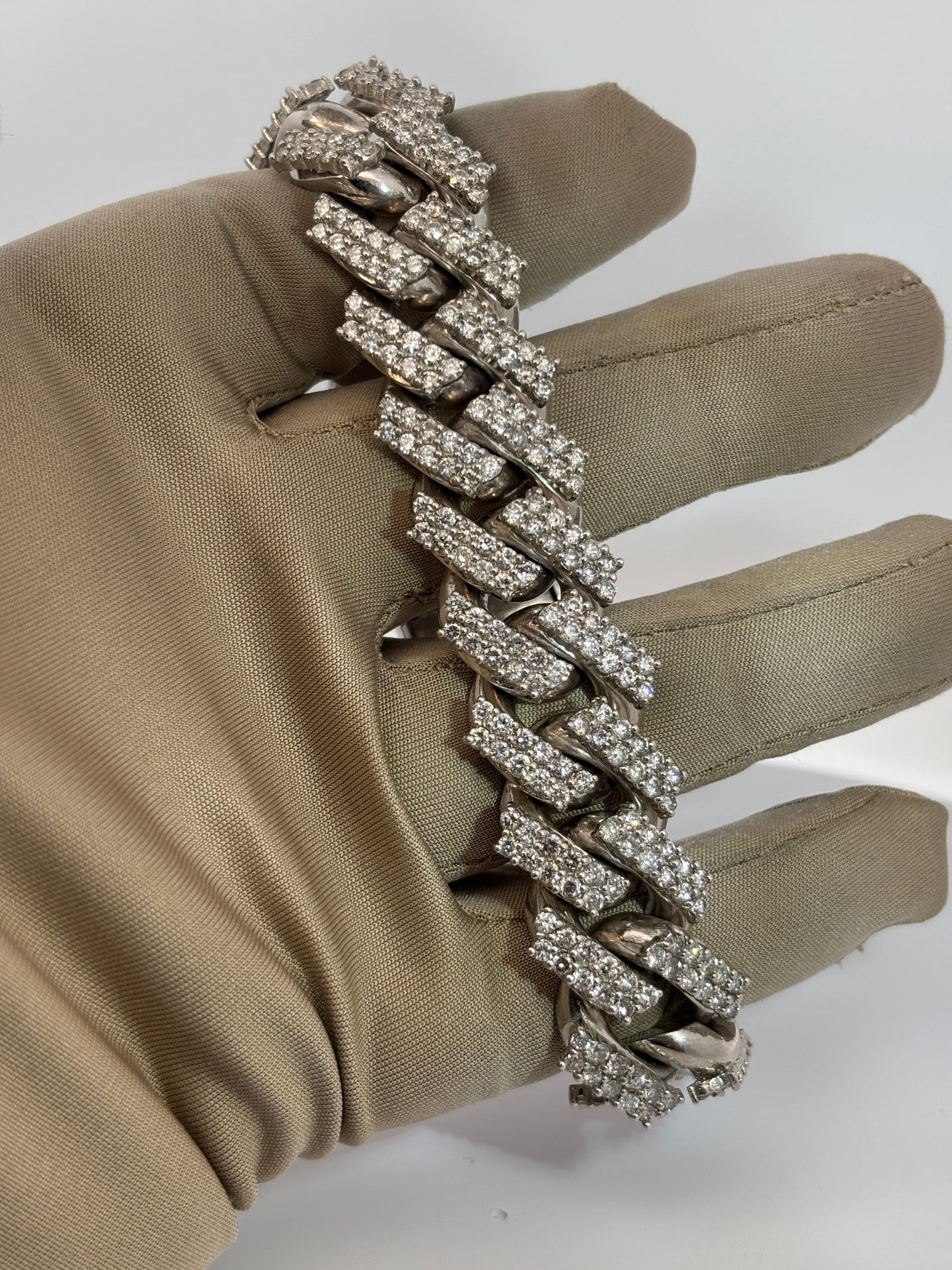 Bijoux Liquidation | Neuf Bracelet 20mm Cuban prong diamant