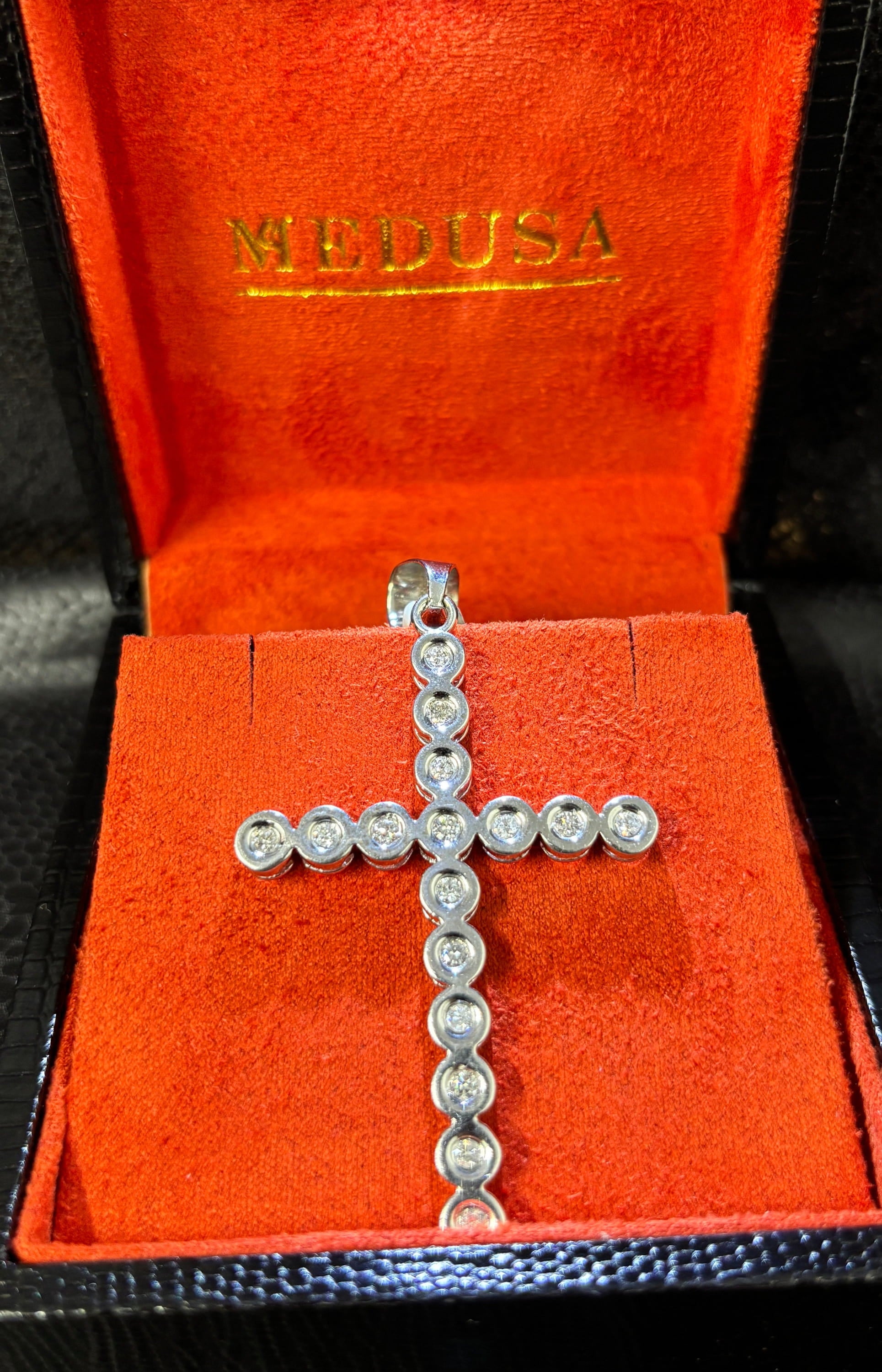 Bijoux Liquidation | Neuf Croix Diamant (SB8)