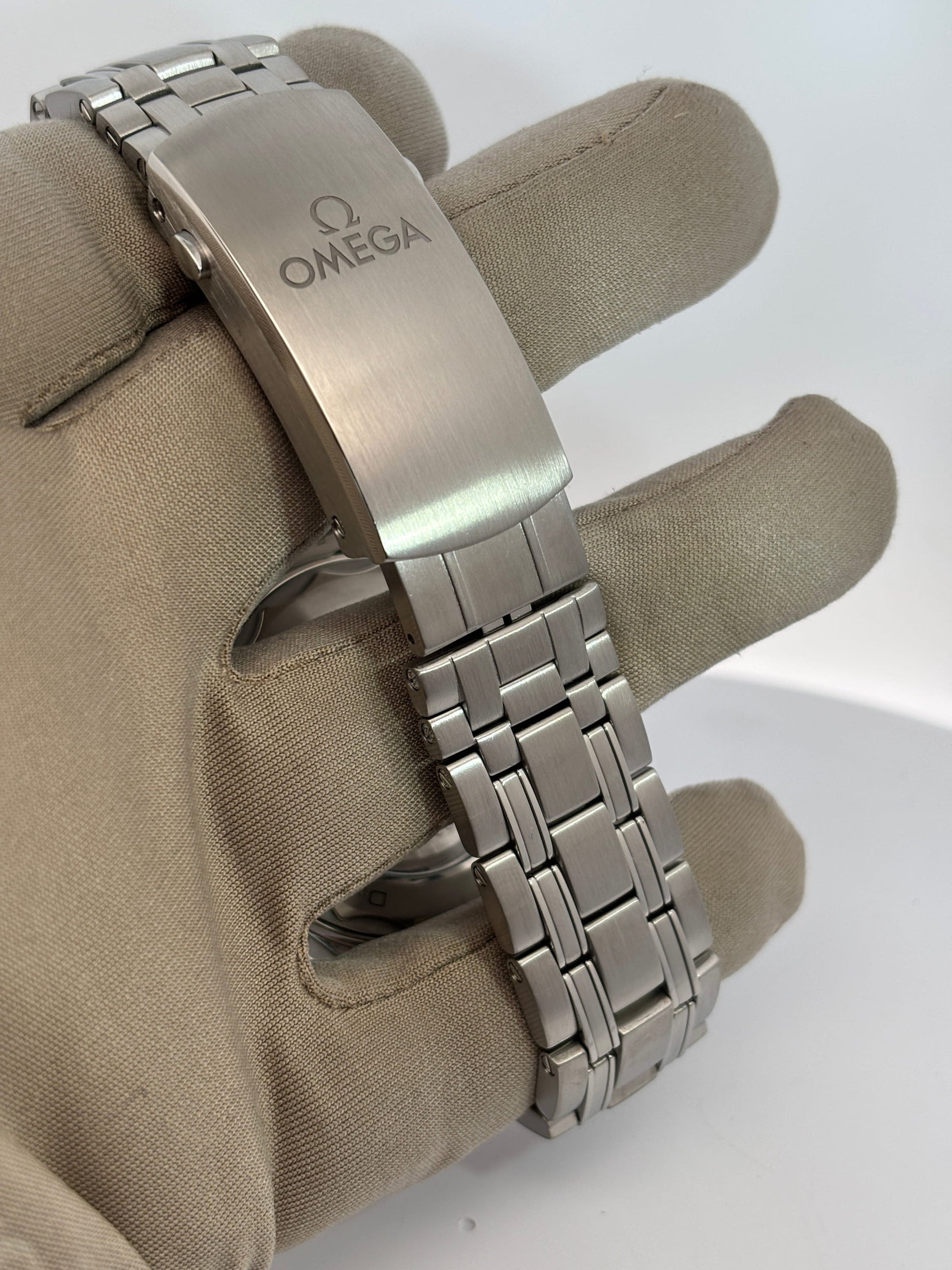 Bijoux Liquidation | Remise à Neuf Omega SeaMaster