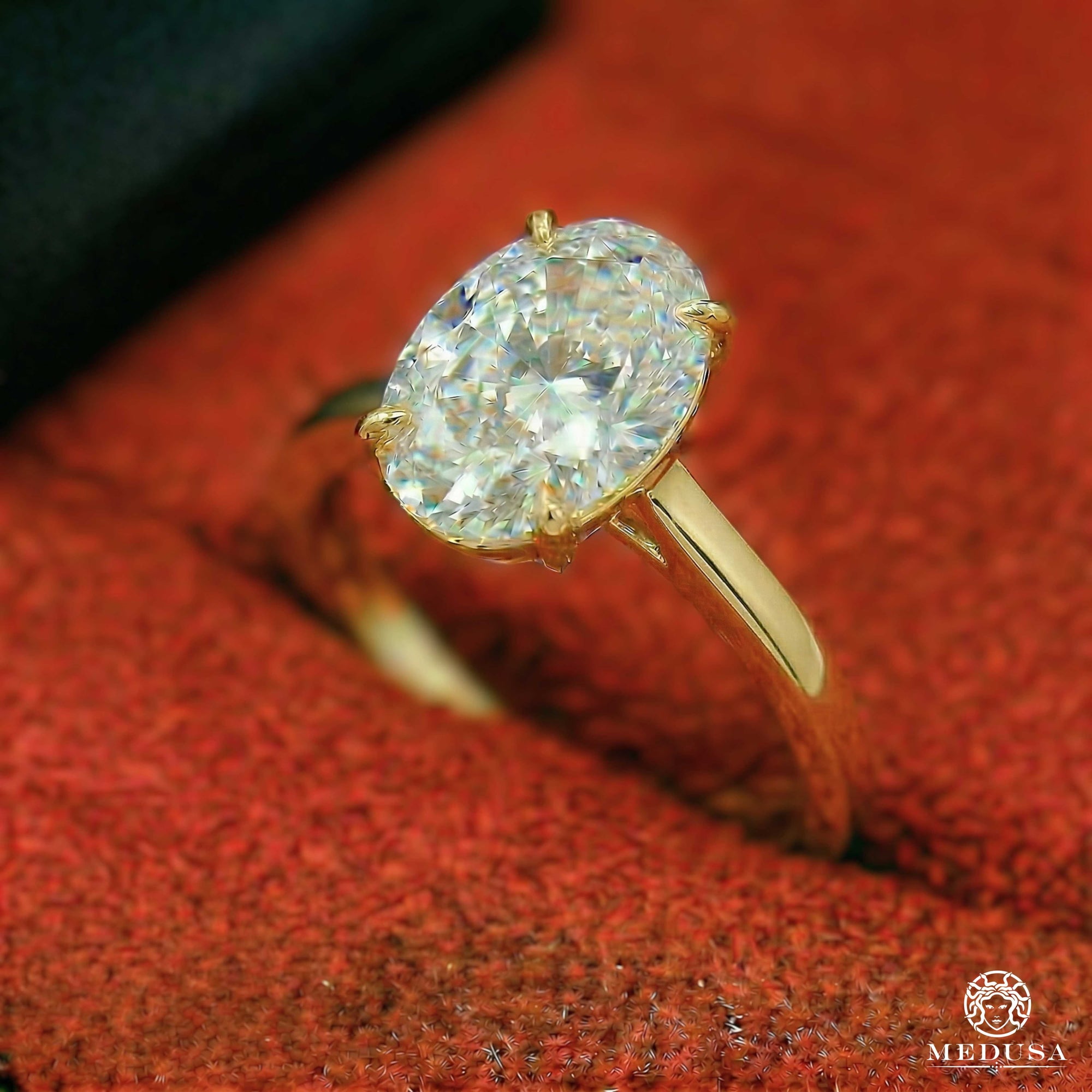 Bague à Diamants en Or 14K | Bague Fiançaille Solitaire LAB D5 - Oval Cut Or Jaune / 1.00CT / Plain