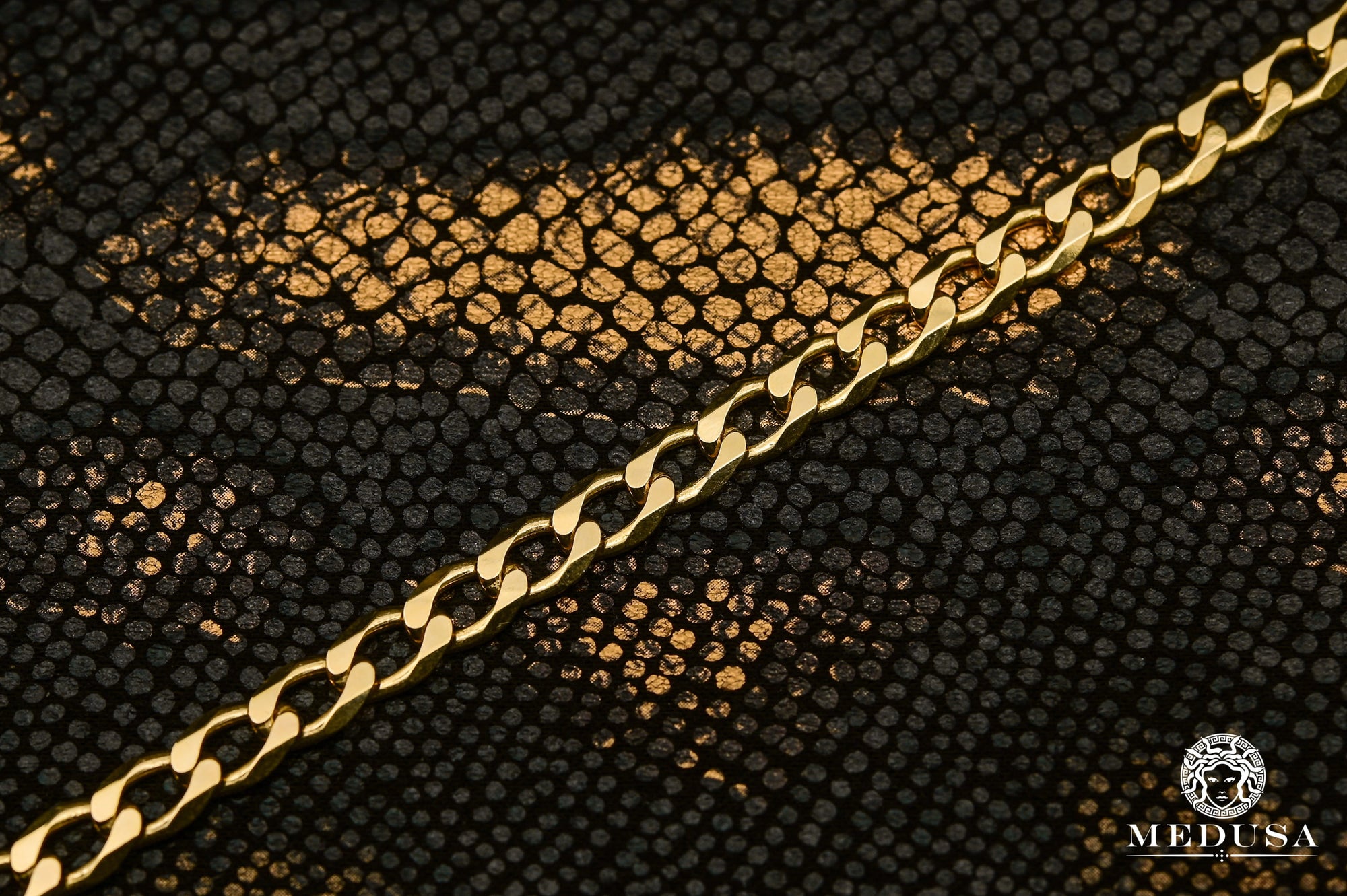 10K Gold Chain | Curb Chain 6mm Concave Curb Link