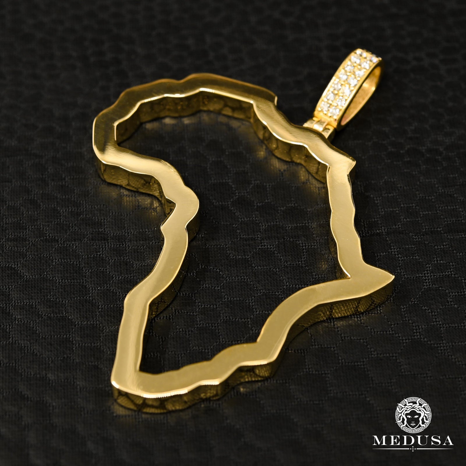 10K Gold Diamond Pendant | Divers Africa D4 Pendant - Yellow Gold Diamond