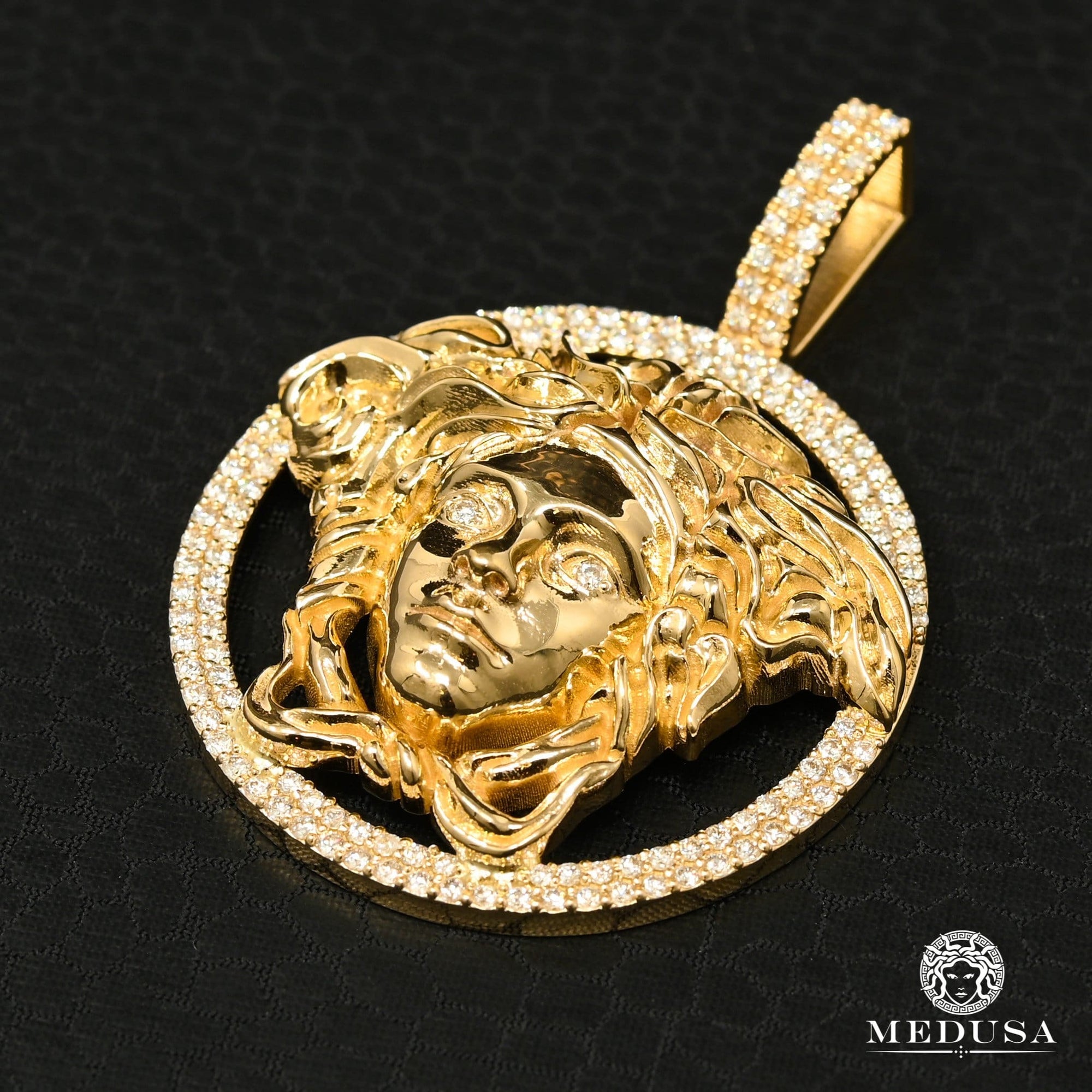 10K Gold Diamond Pendant | Medallion Athena D2 Yellow Gold
