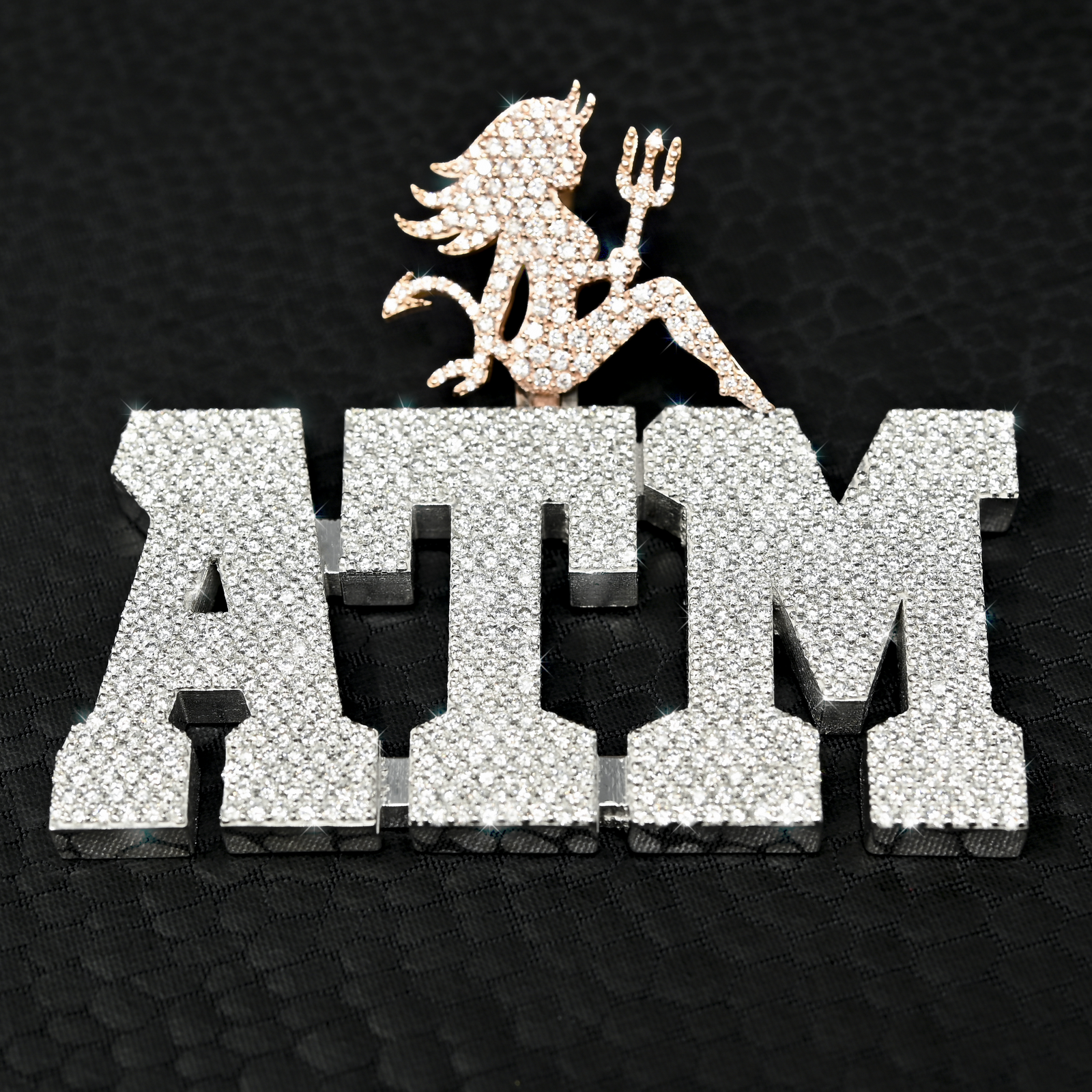 Colgante ATM Jumbo de diamantes