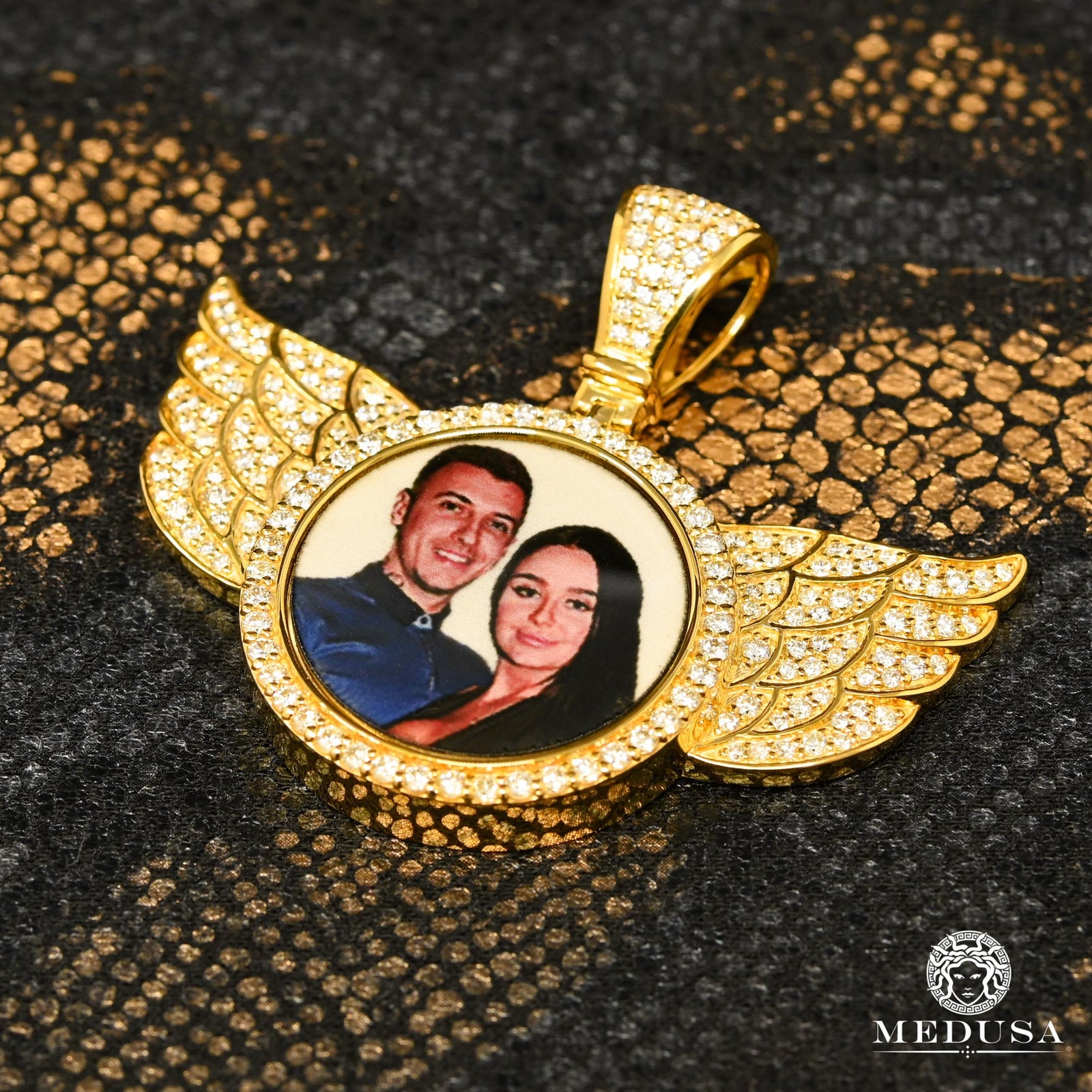 10K Gold Diamond Pendant | Photo Pendant Photo Pendant D5 - Wings 53mm / Yellow Gold