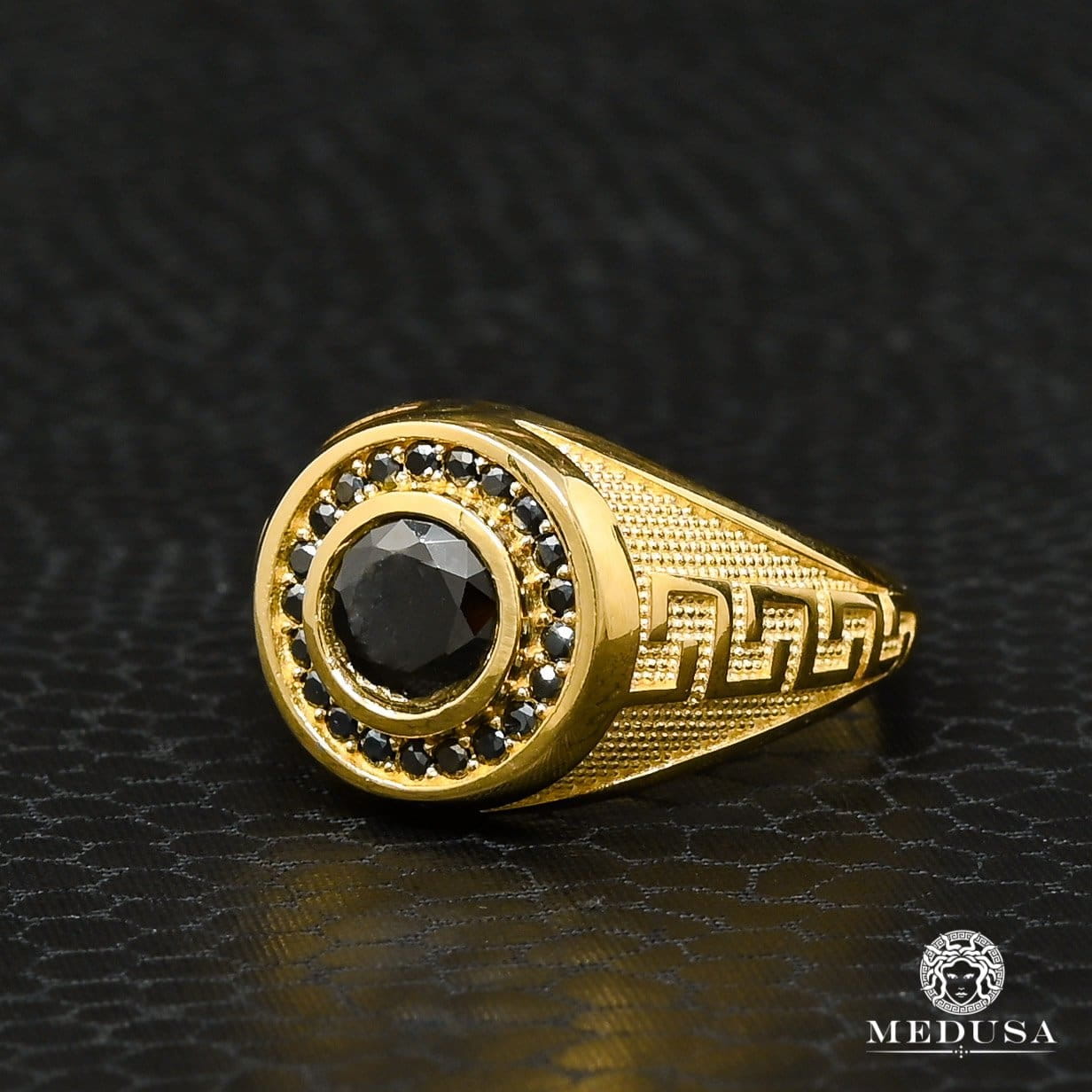 10K Gold Ring | Stone Men's Ring H17 Yellow Gold / Onyx