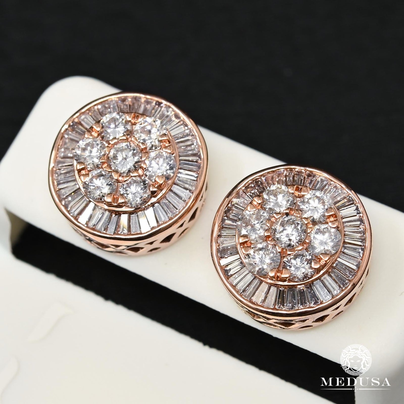 Studs D8 - Diamant